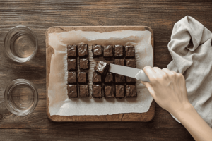 How to cut brownies into bites